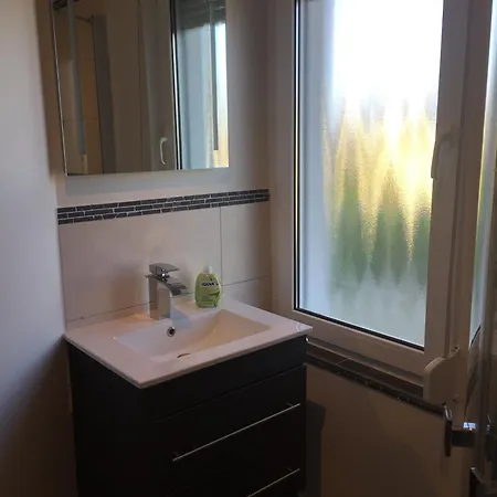 Bungalow 28 &Quotauszeit&Quot Tarnewitz